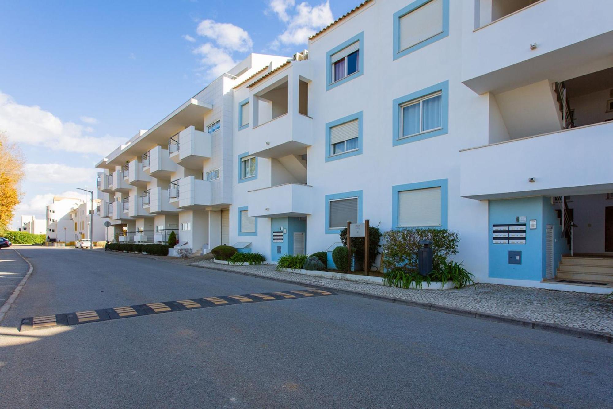 Golden 1 Bdr Flat W/ Balcony & Pool By Lovelystay Cabanas De Tavira Buitenkant foto